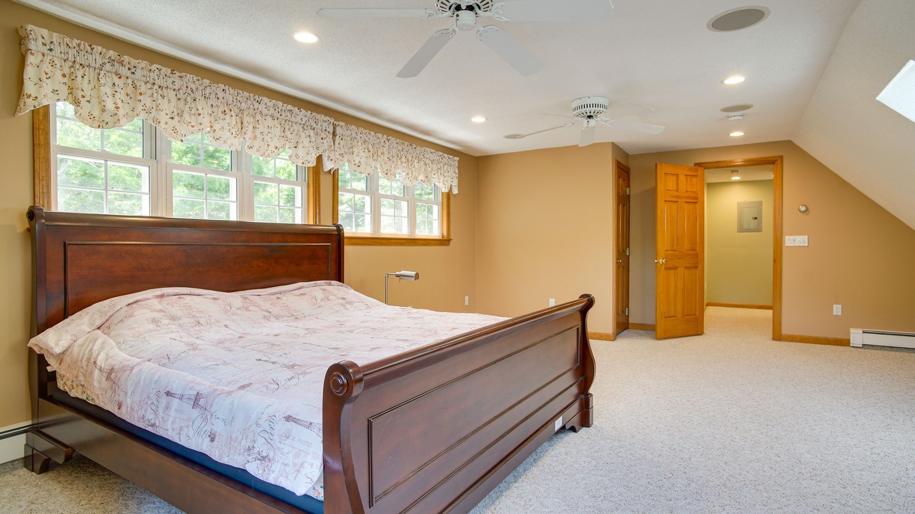 Photo of Bedroom in West Falmouth