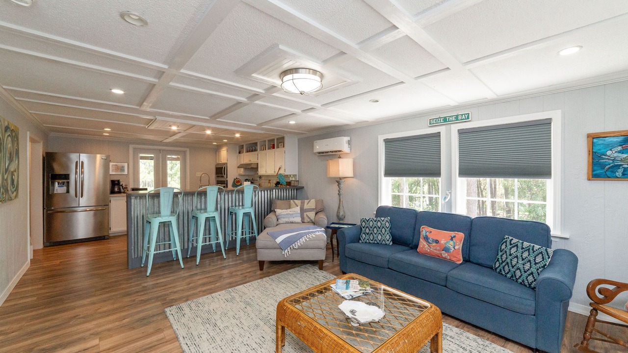 Photo of Livingroom in Shoreline Park