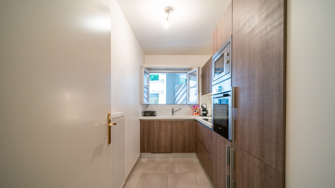Photo of Kitchen in Faubourg de l'Arche