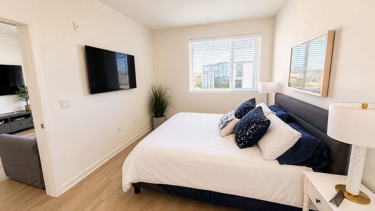 Photo of Bedroom in Silver Strand