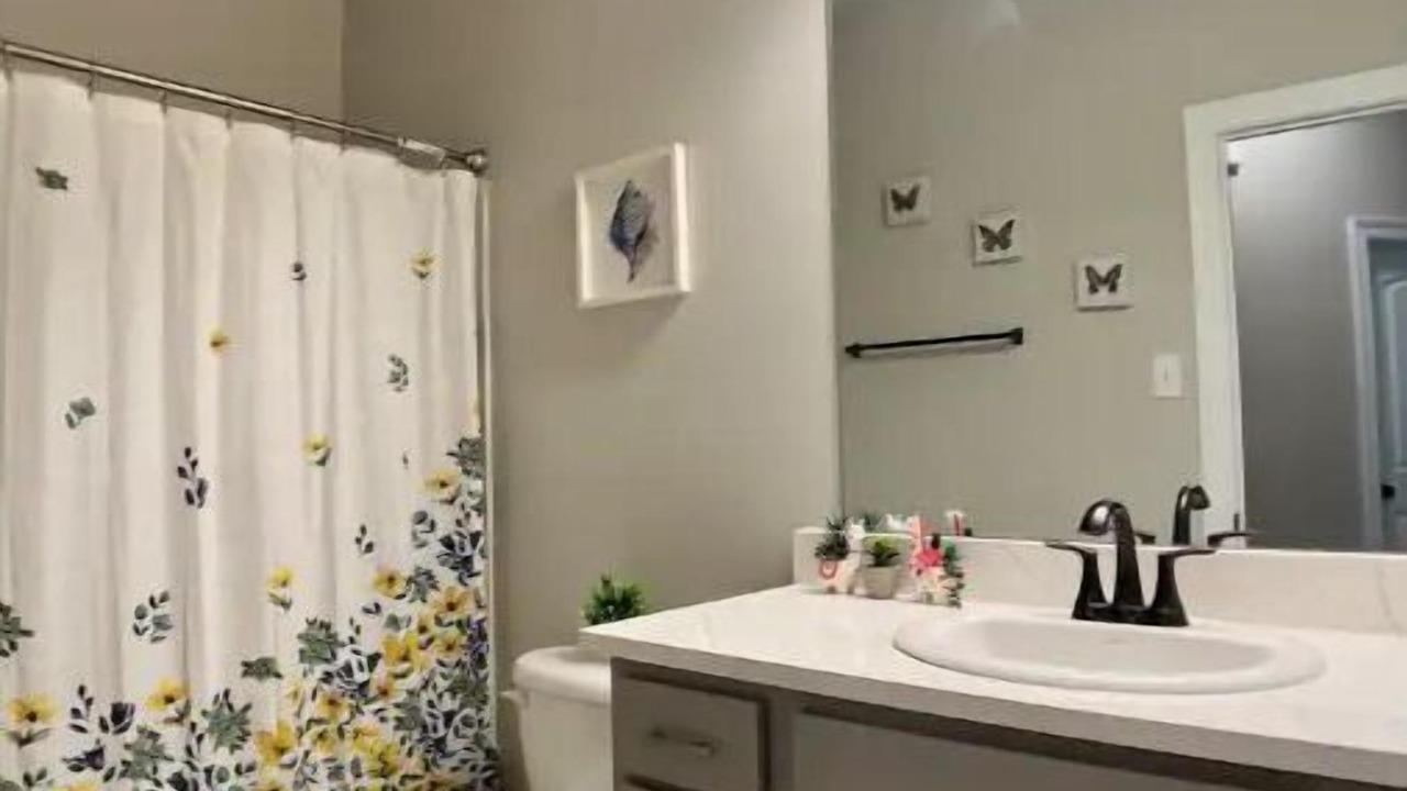Photo of Bathroom in Milton