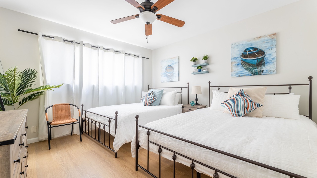 Photo of Bedroom in Alamitos Beach