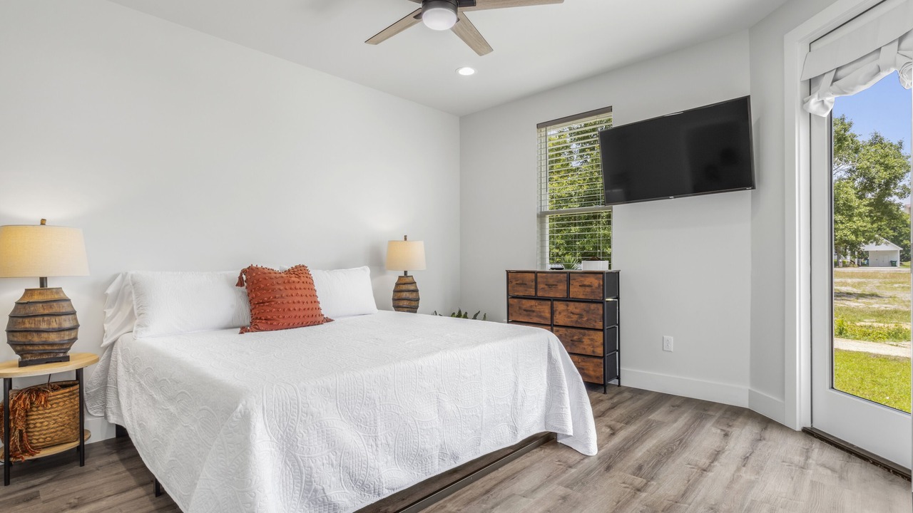 Photo of Bedroom in Mississippi City