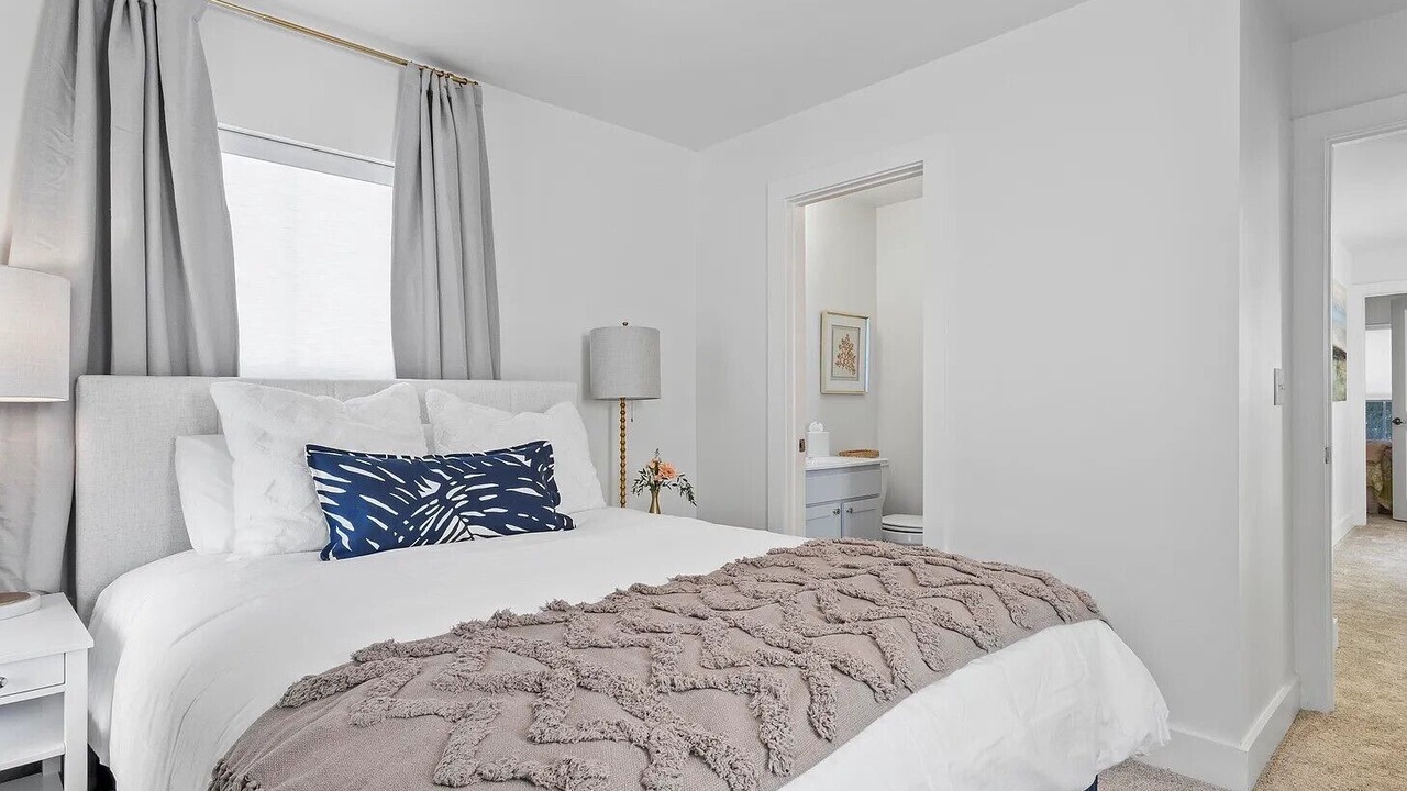 Photo of Bedroom in Pass Christian