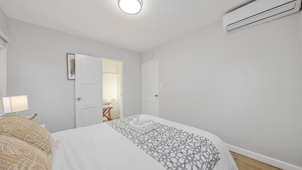 Photo of Bedroom in Mayflower Village
