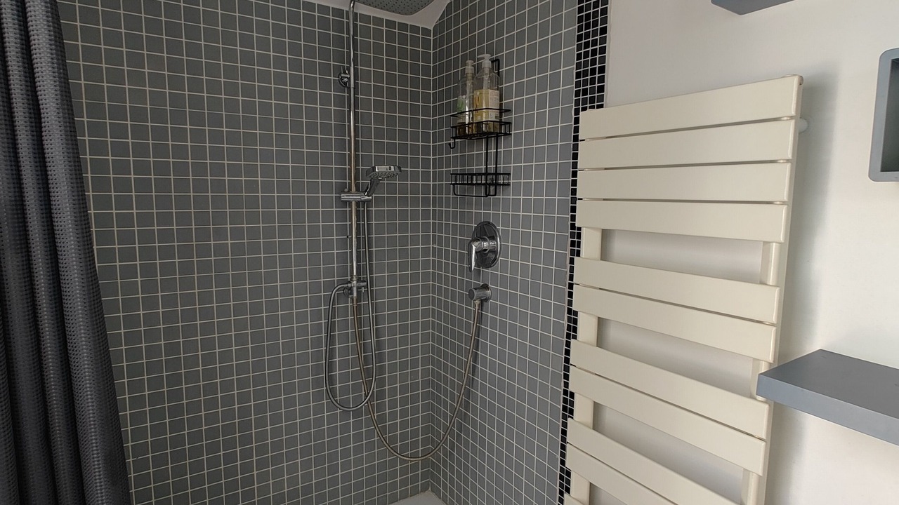 Photo of Bathroom in 14th Arrondissement