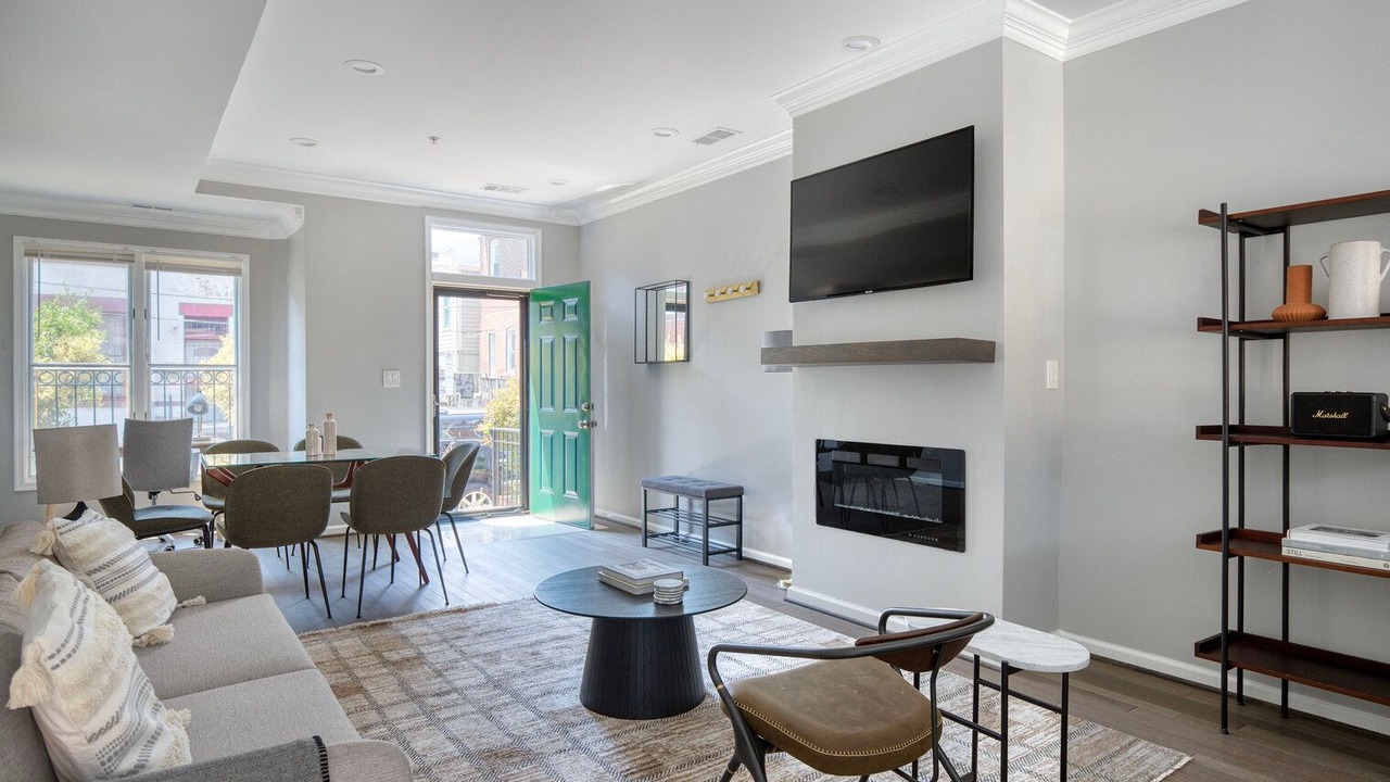 Photo of Livingroom in Le Droit Park