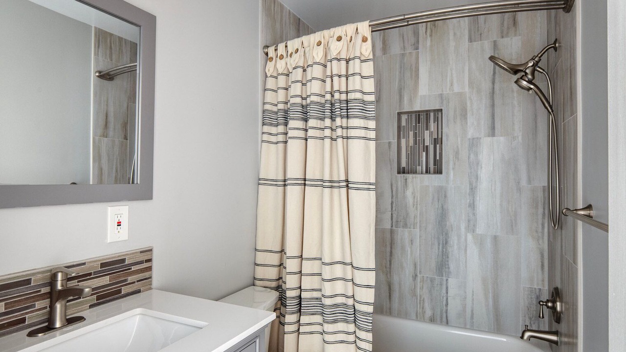 Photo of Bathroom in Le Droit Park