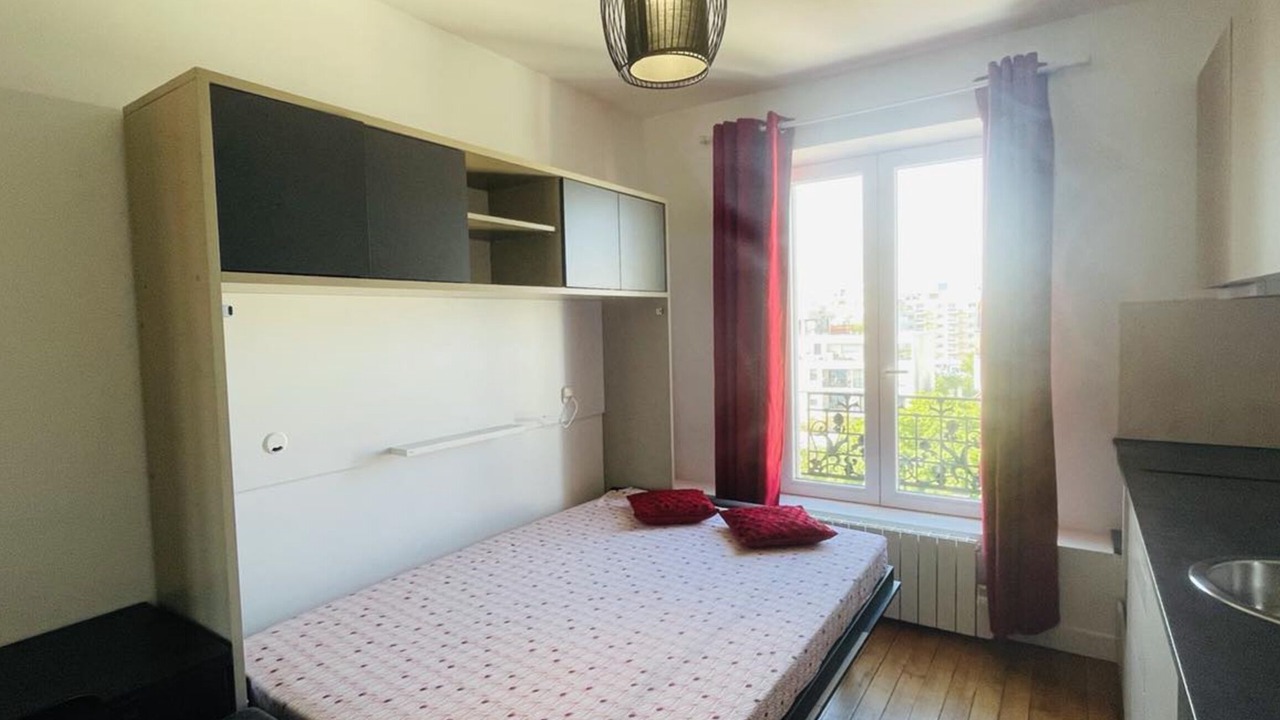 Photo of Bedroom in Bois-Colombes