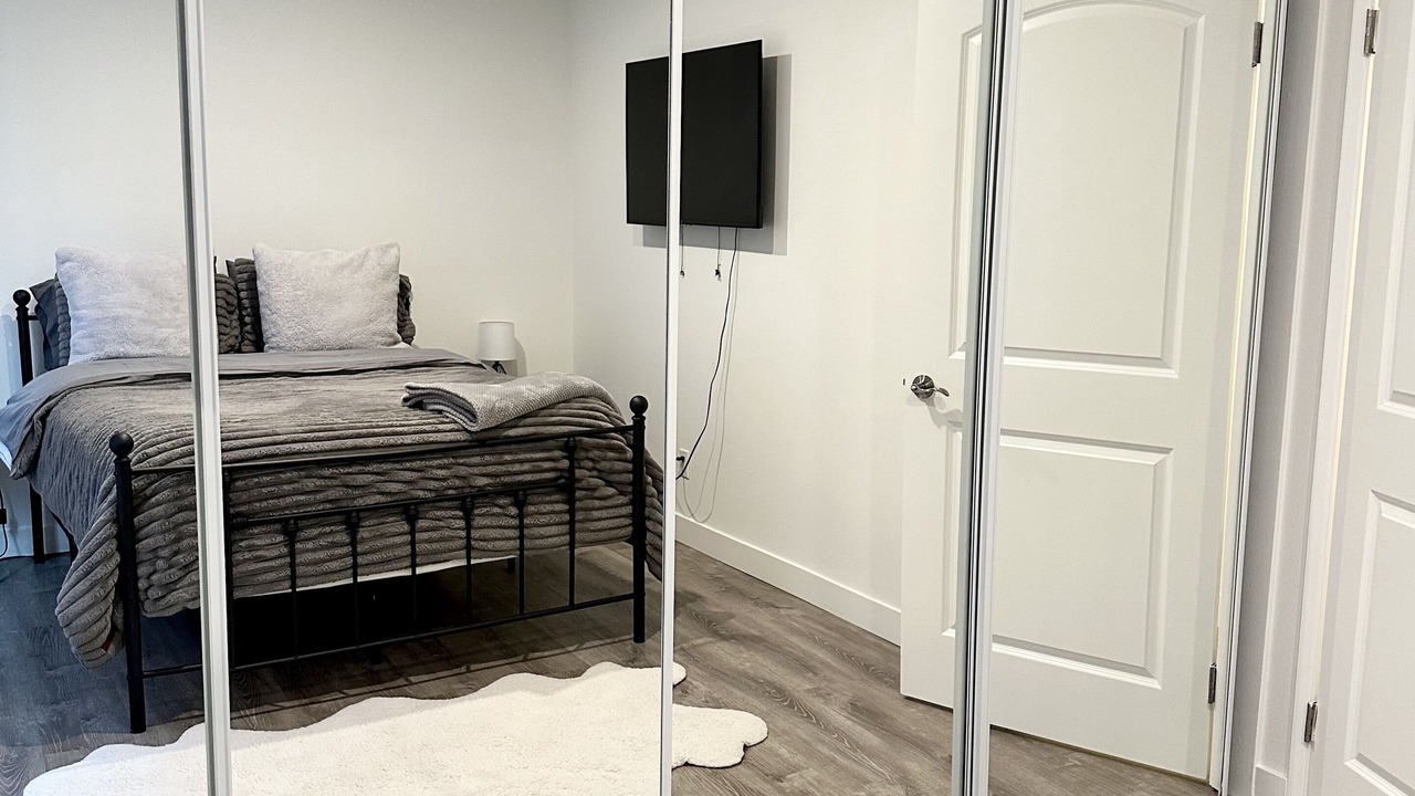 Photo of Bedroom in Beverly Hills