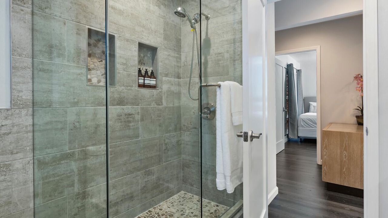 Photo of Bathroom in North Hollywood