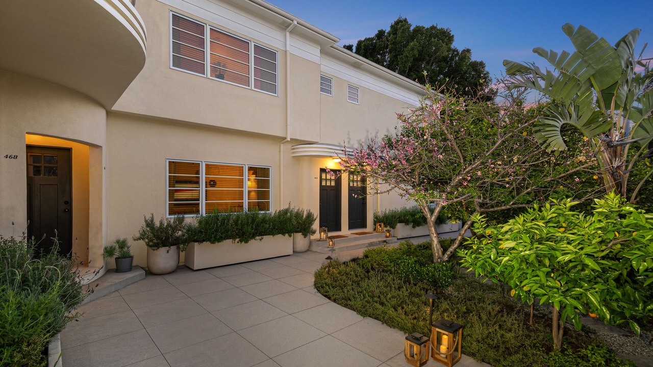 Photo of Outdoor in Beverly Grove