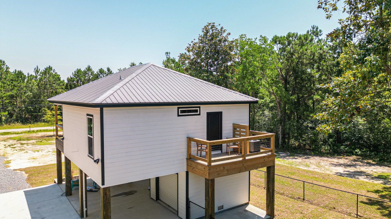 Photo of Outdoor in Waveland