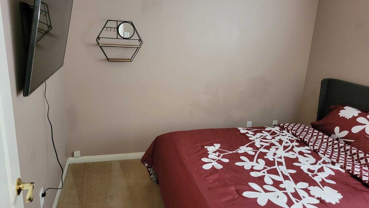Photo of Bedroom in Southern Oaks