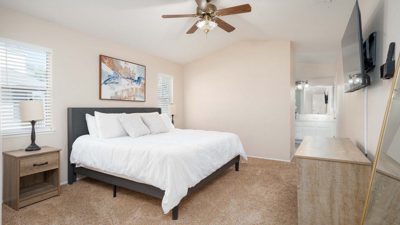 Photo of Bedroom in Southern Oaks