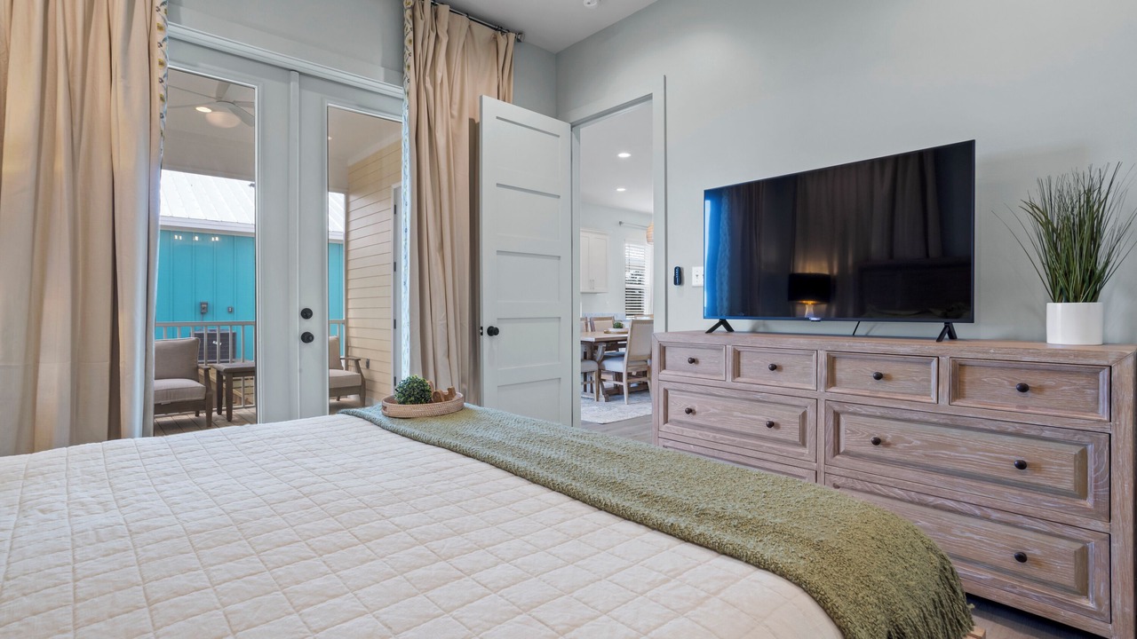 Photo of Bedroom in Mississippi City