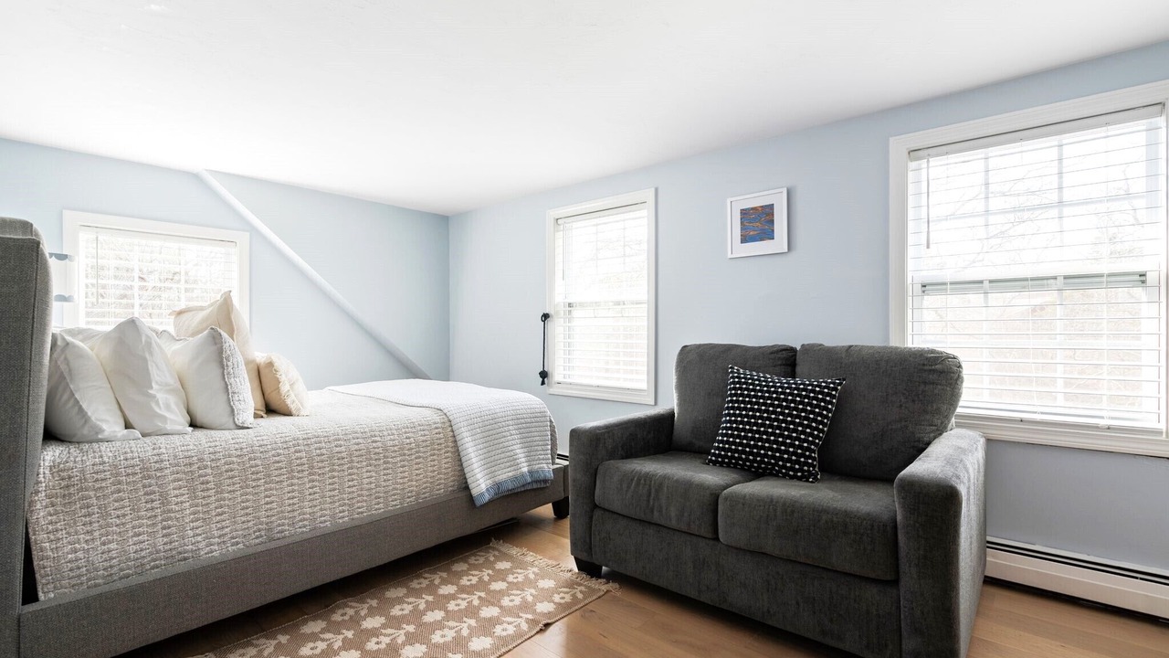 Photo of Bedroom in South Chatham