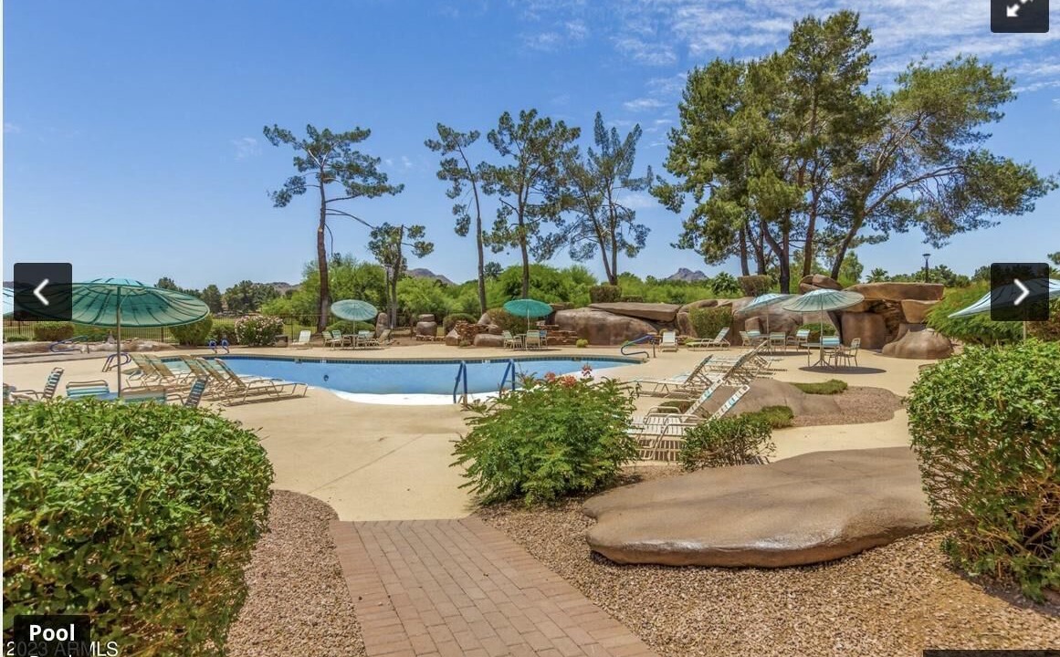 Photo of Outdoor in Paradise Valley Village