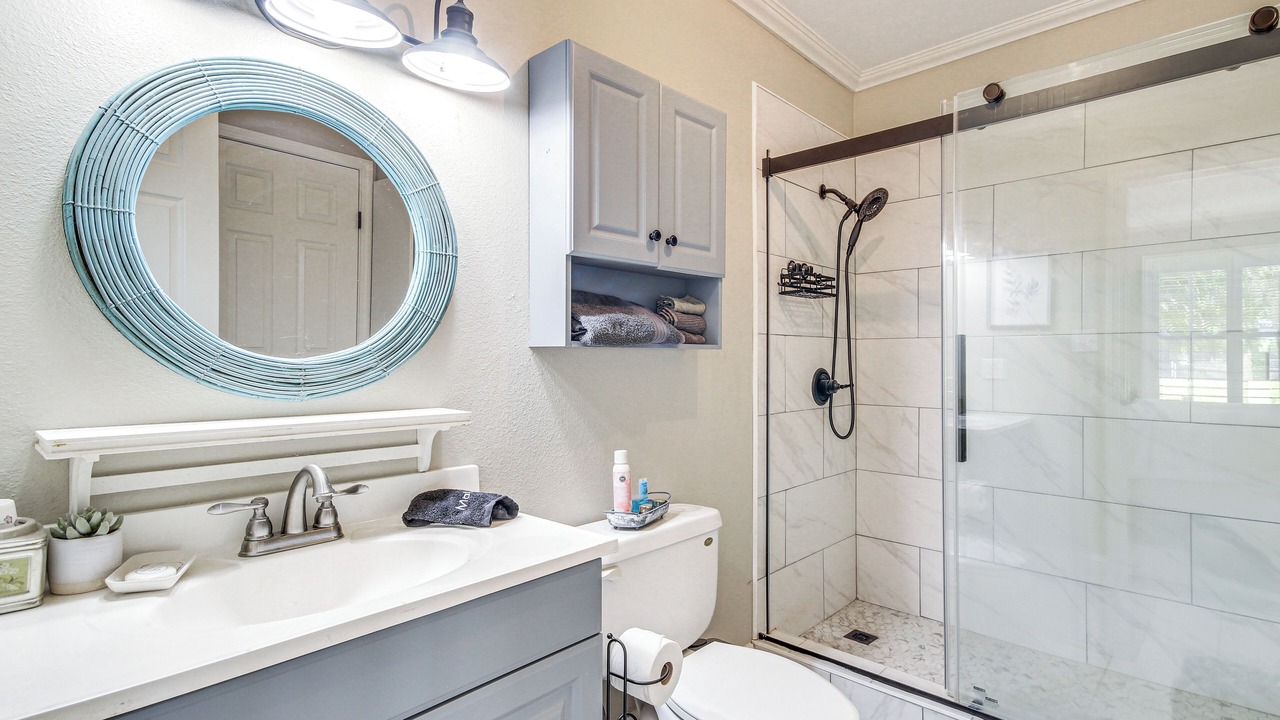 Photo of Bathroom in Waveland