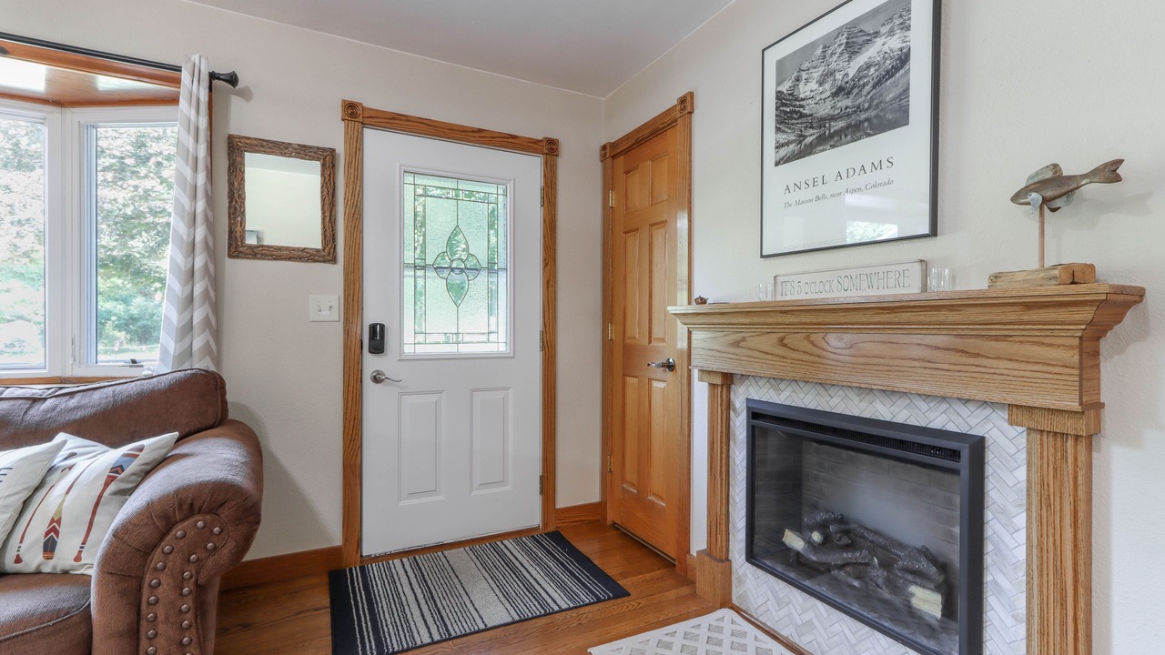Photo of Livingroom in Pine River