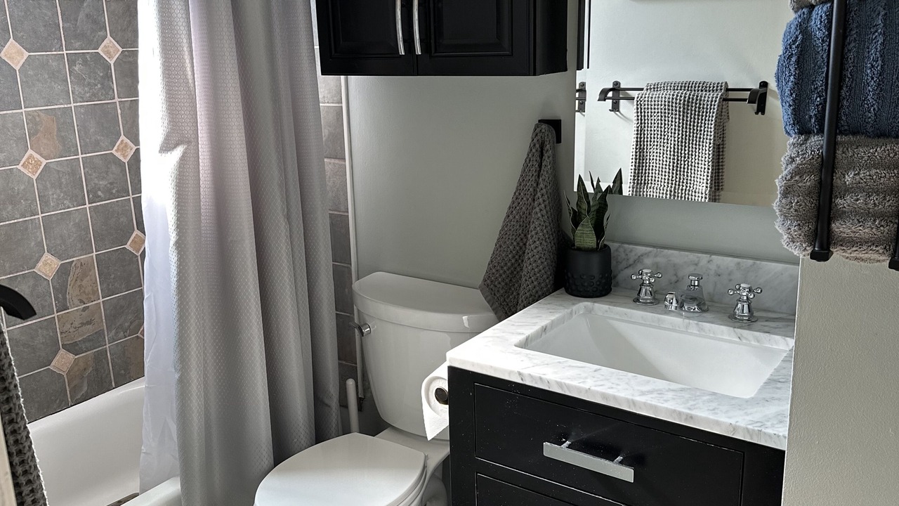 Photo of Bathroom in Simi Valley