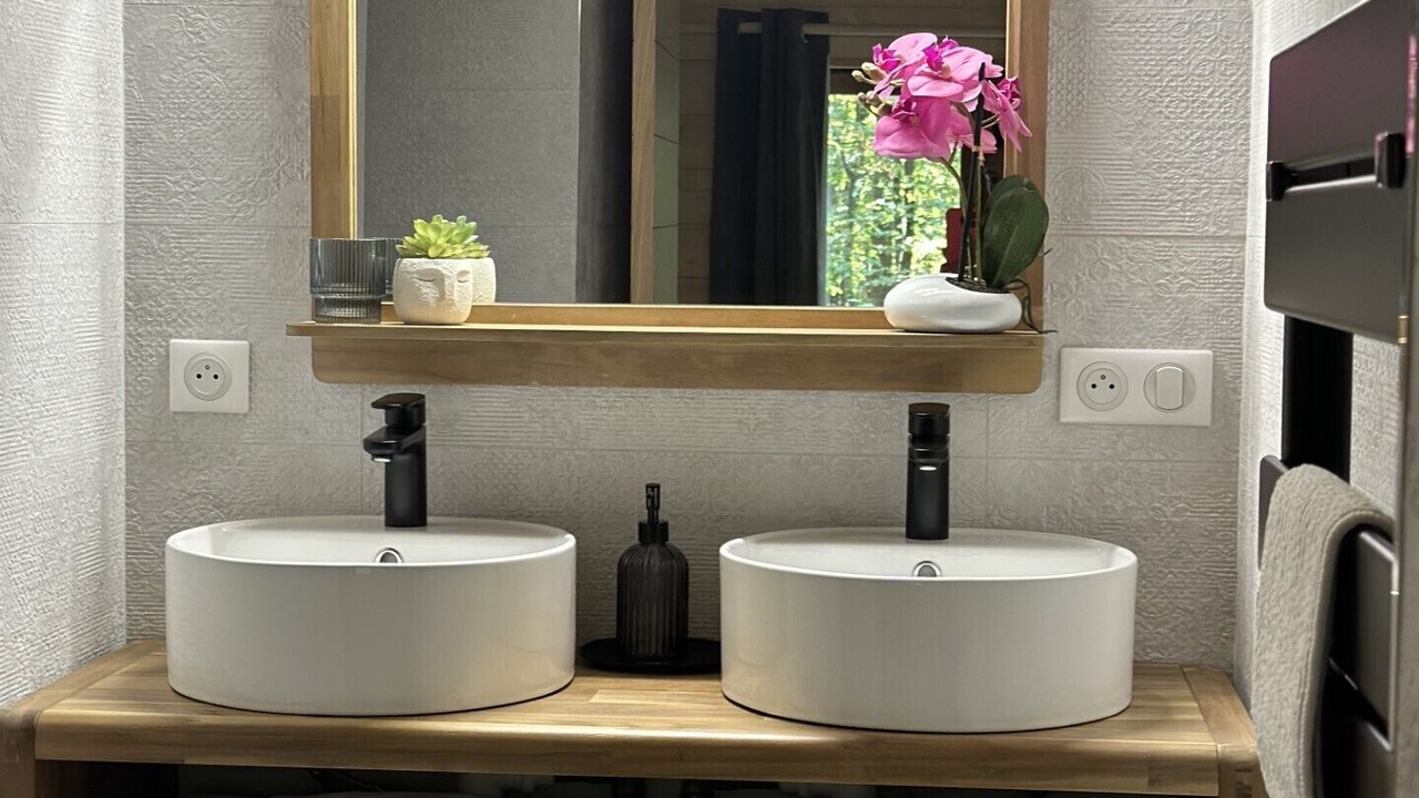 Photo of Bathroom in Gouvieux