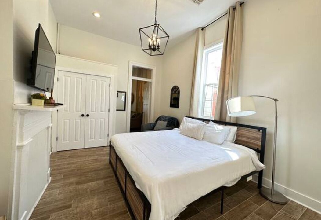 Photo of Bedroom in Mid-City