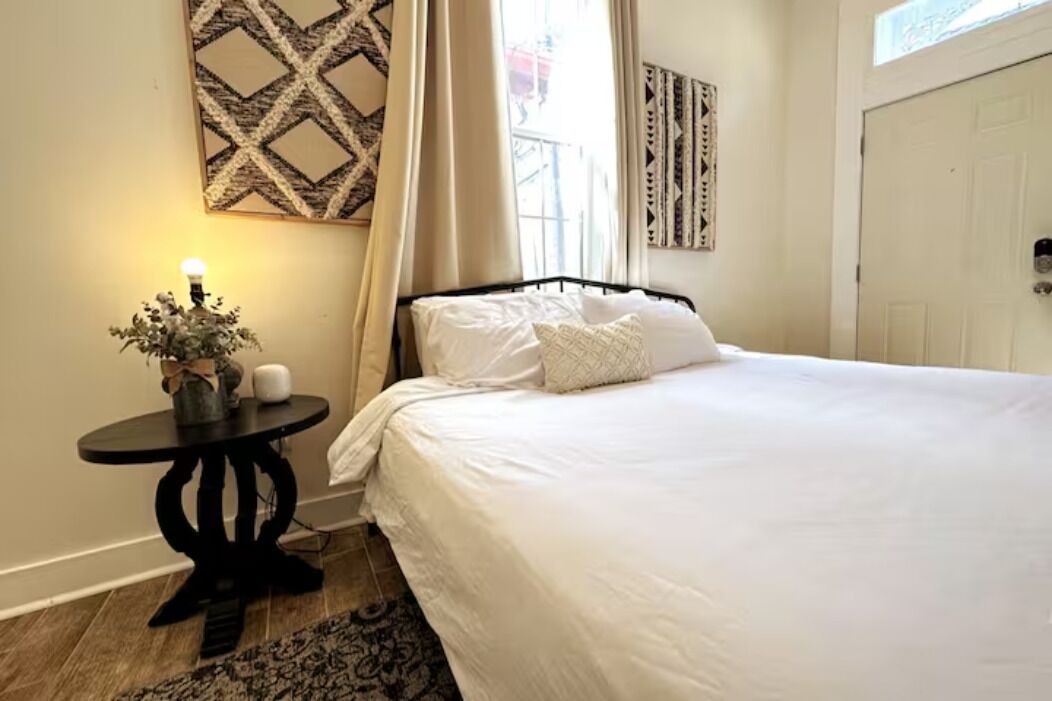 Photo of Bedroom in Mid-City