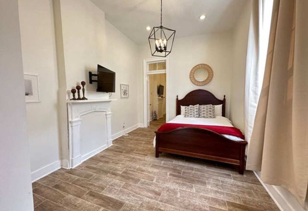 Photo of Bedroom in Mid-City