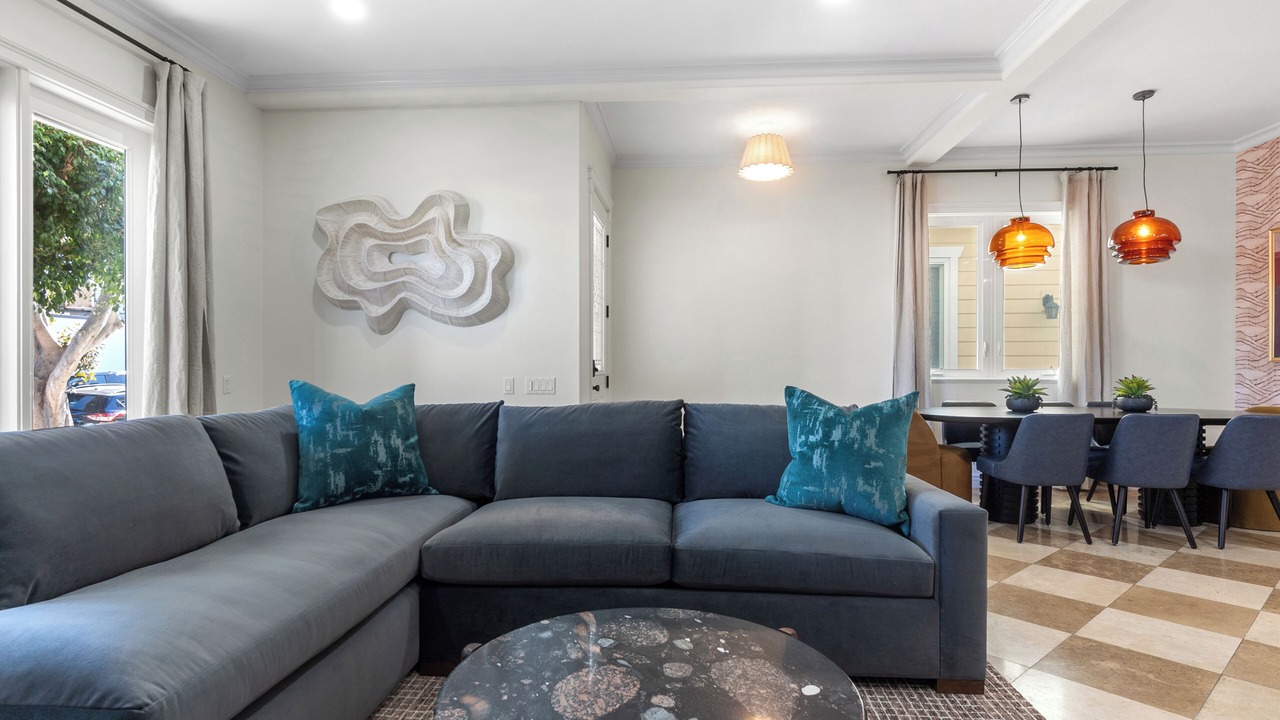 Photo of Livingroom in Corona del Mar