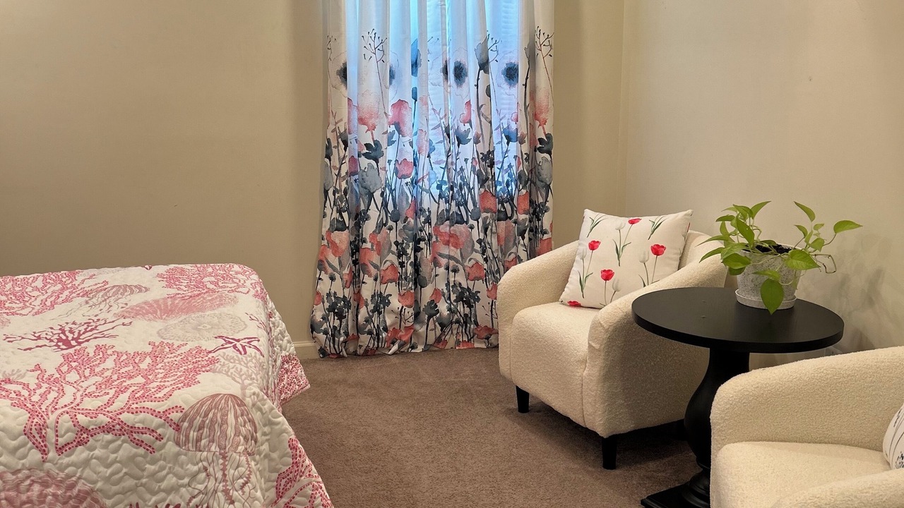 Photo of Bedroom in Shady Side
