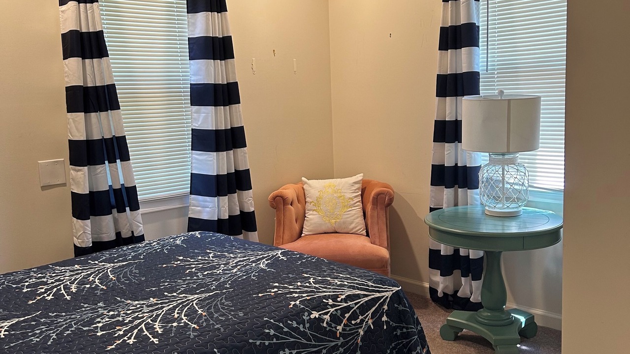 Photo of Bedroom in Shady Side
