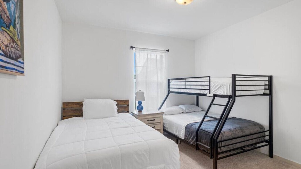 Photo of Bedroom in Highlands - Perkins