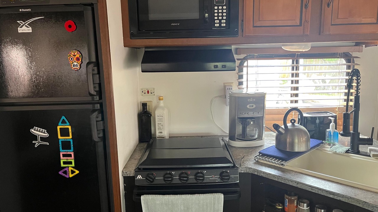 Photo of Kitchen in Bodfish