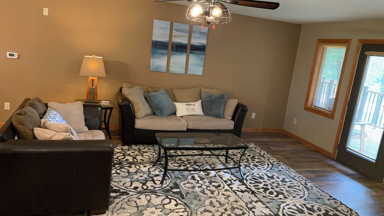 Photo of Livingroom in Arkdale