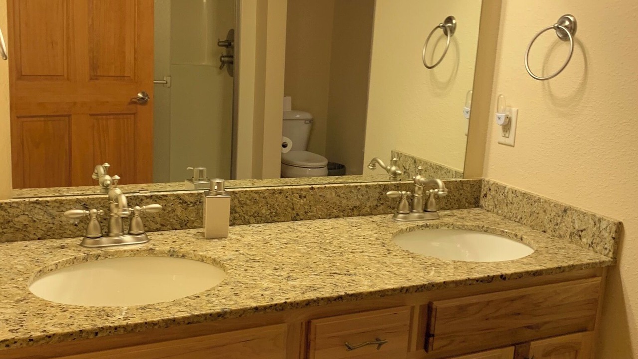 Photo of Bathroom in Arkdale