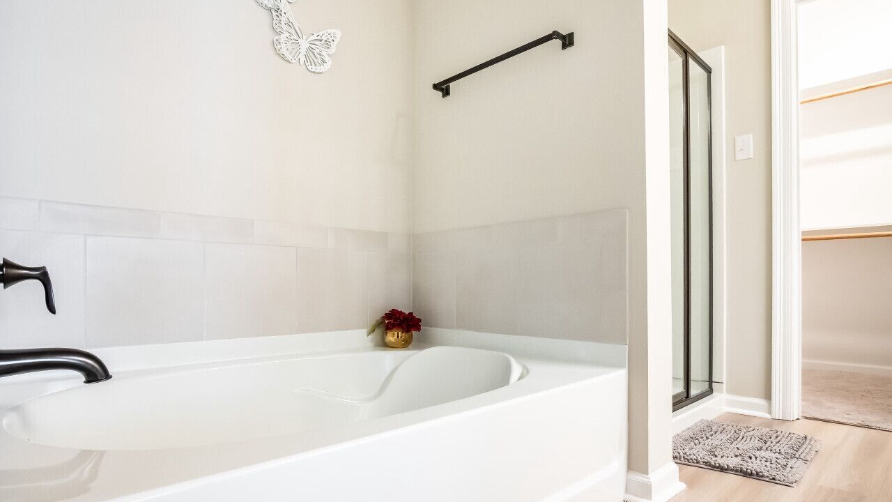 Photo of Bathroom in Highlands - Perkins