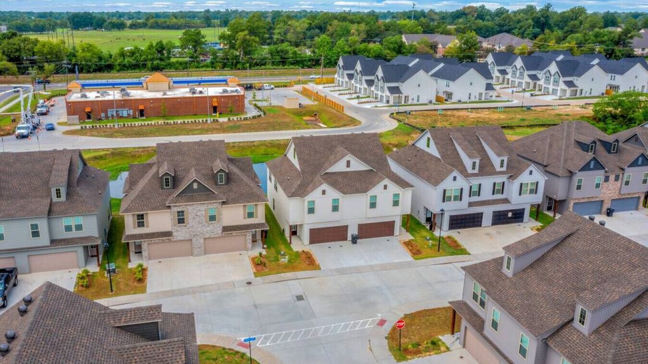 Photo of Outdoor in Highlands - Perkins