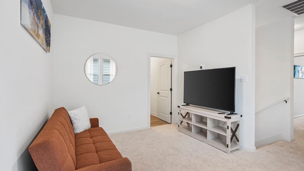 Photo of Livingroom in Highlands - Perkins