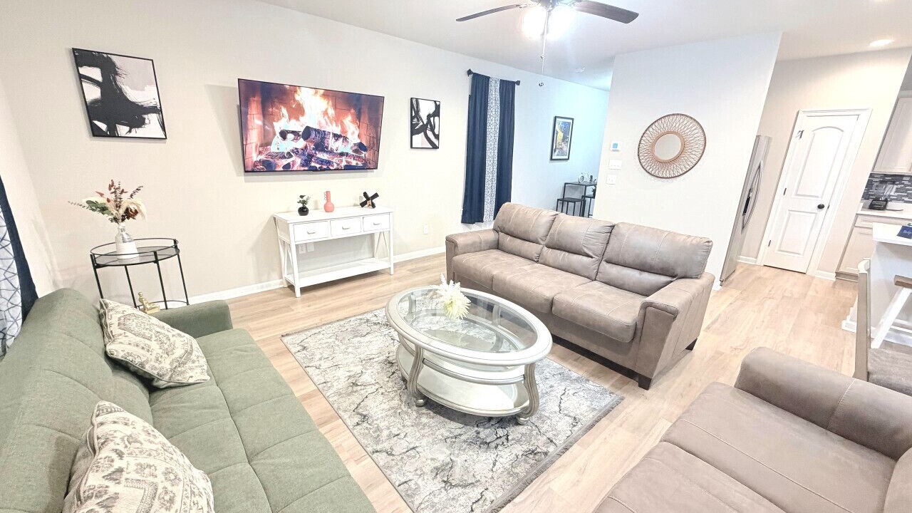 Photo of Livingroom in Highlands - Perkins
