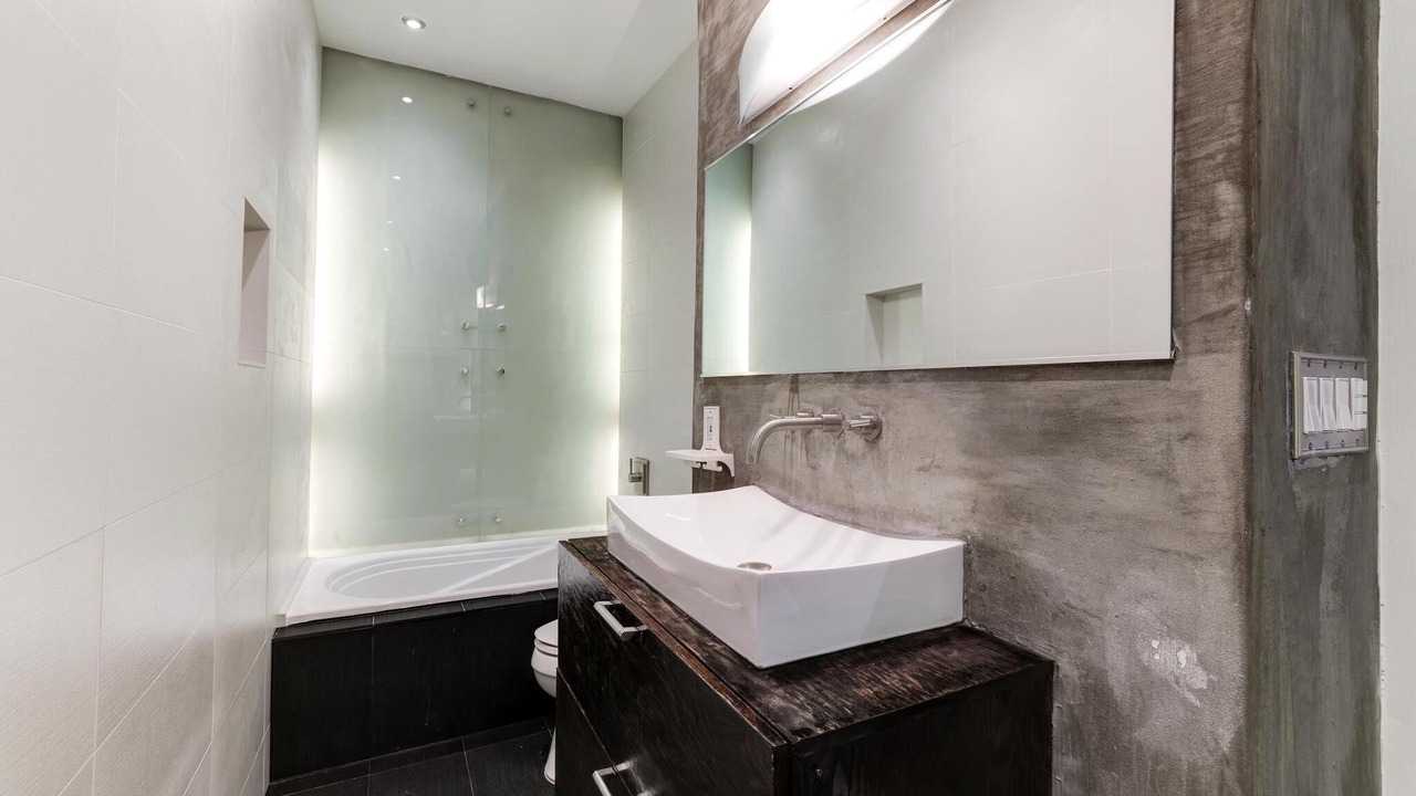 Photo of Bathroom in Eckington