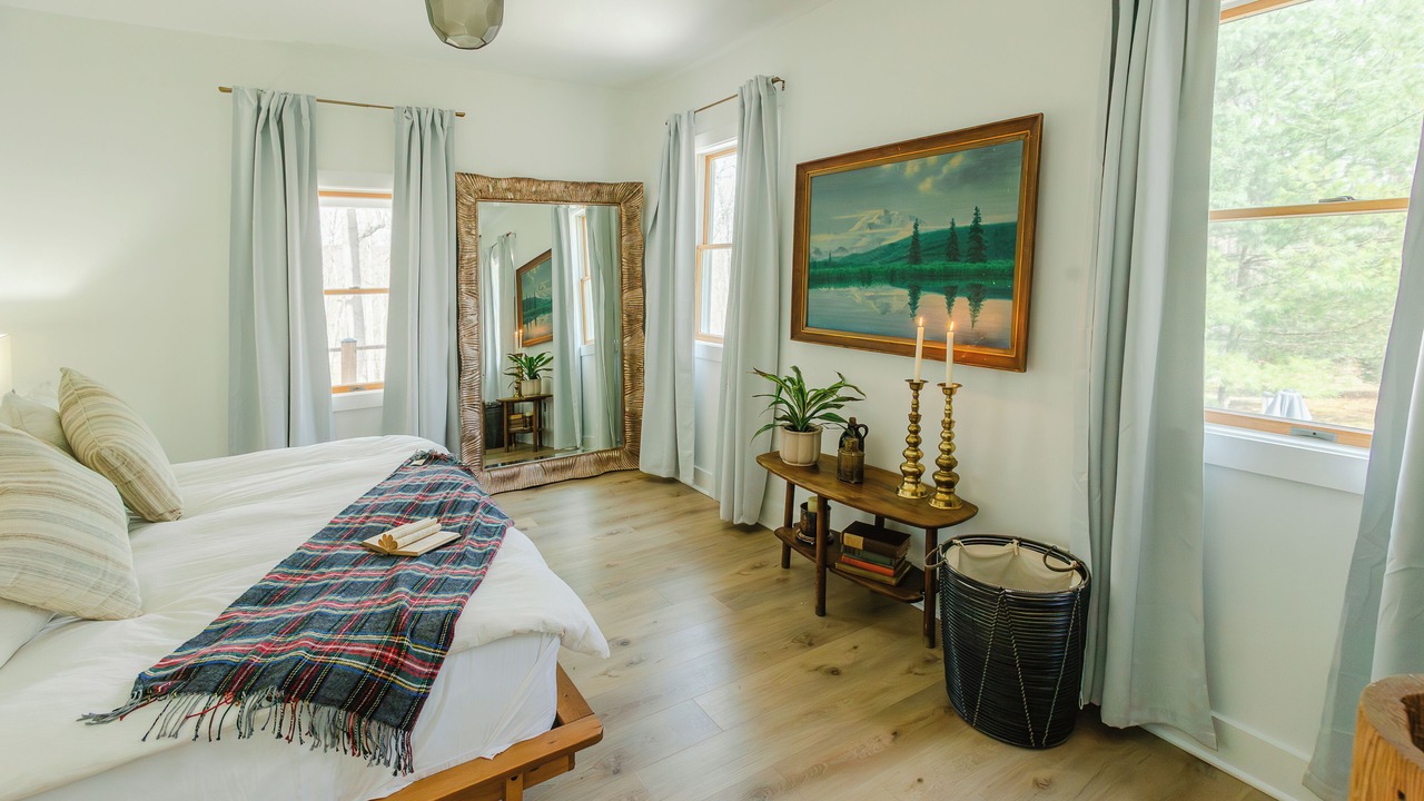 Photo of Bedroom in Sparks Glencoe