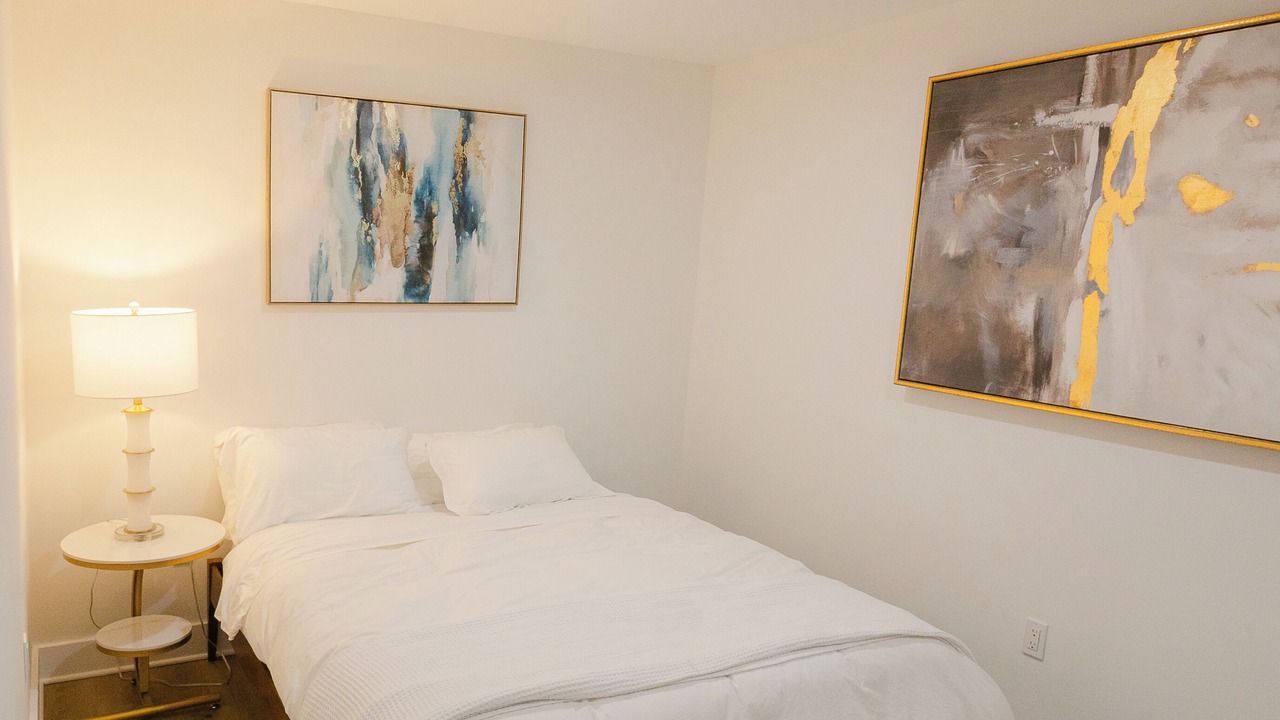 Photo of Bedroom in Sparks Glencoe