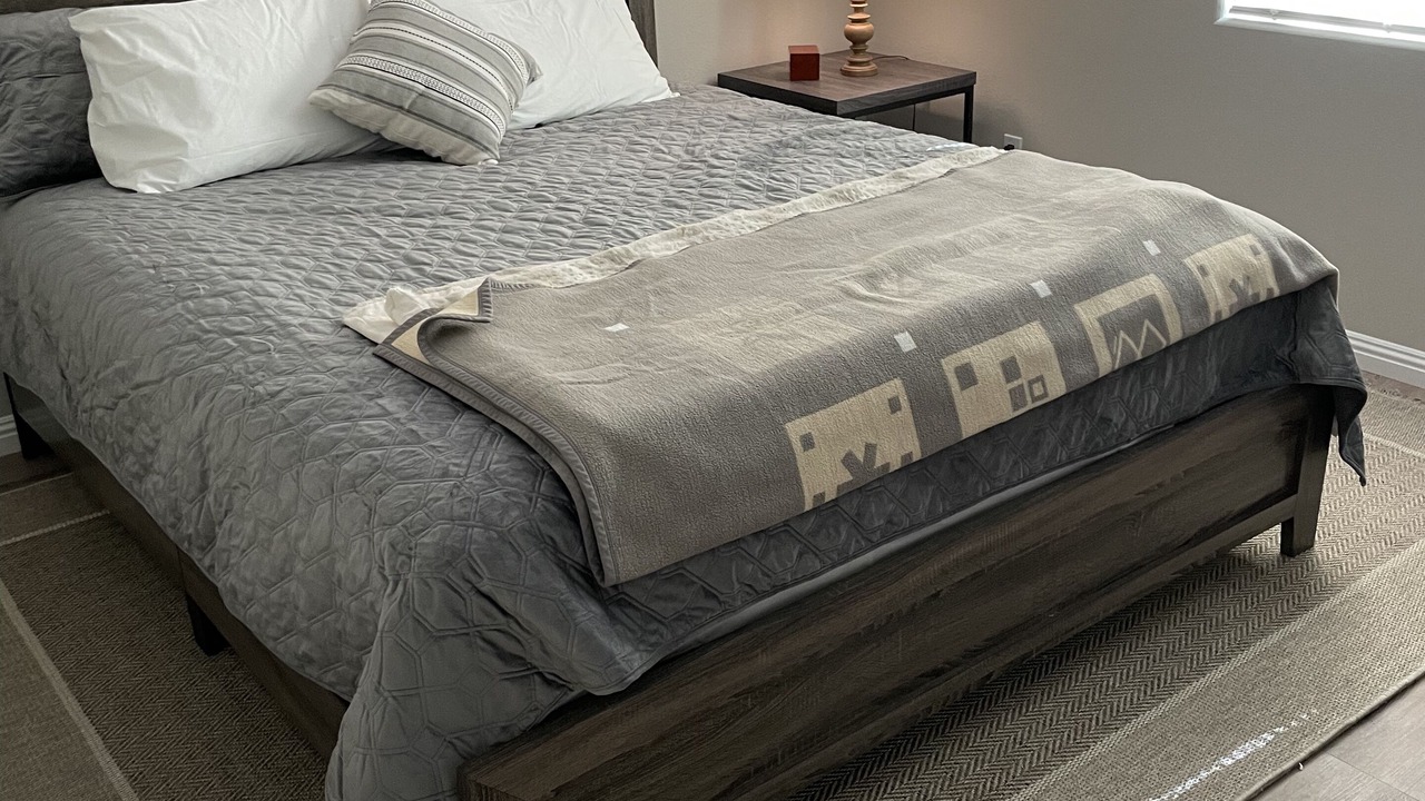 Photo of Bedroom in Santa Susana
