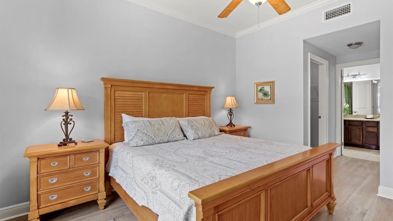 Photo of Bedroom in Henderson Point