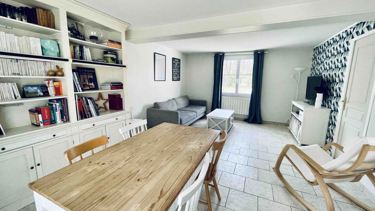 Photo of Livingroom in Lamorlaye
