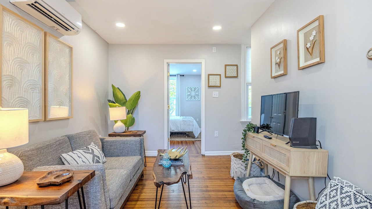 Photo of Livingroom in Frederick