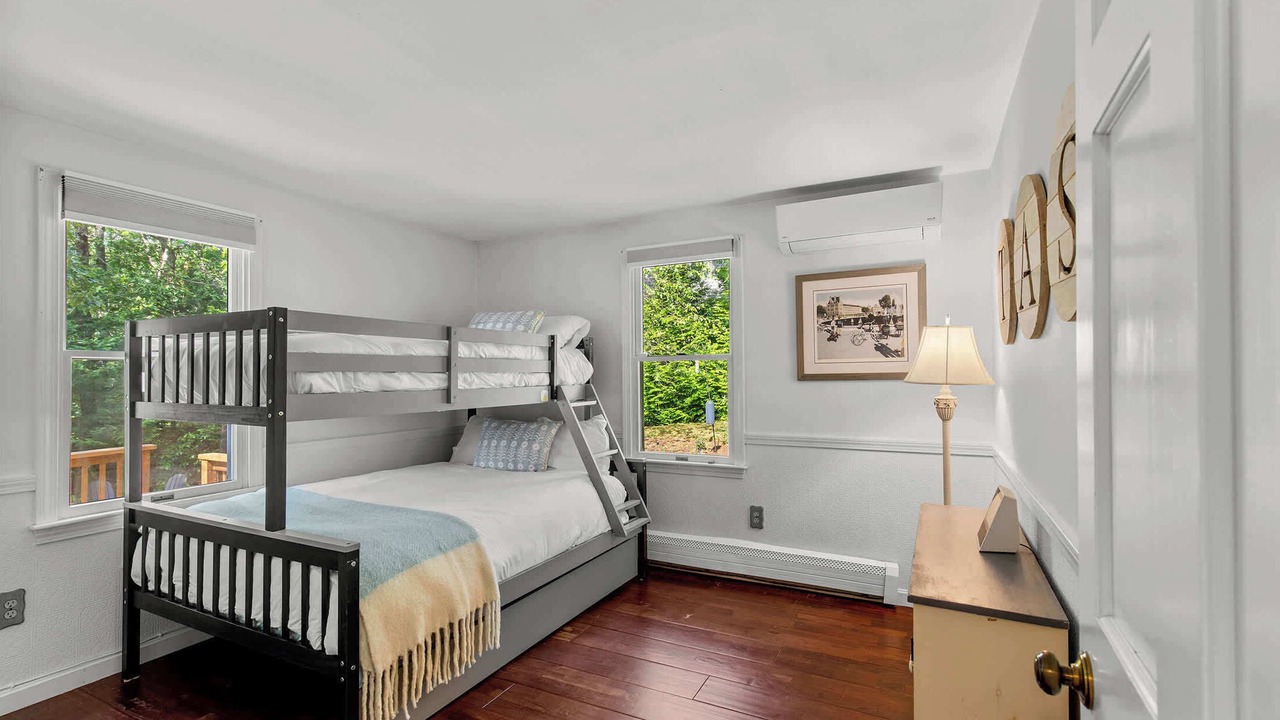 Photo of Bedroom in Eastham