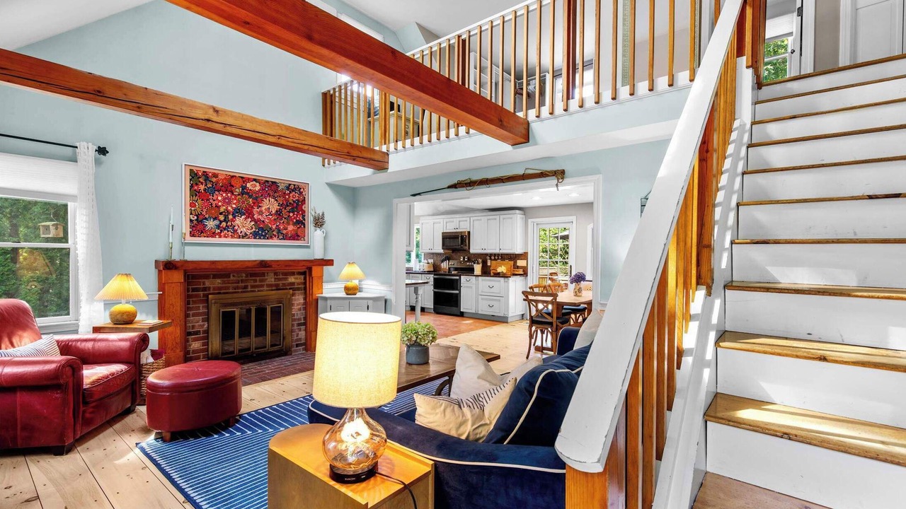 Photo of Livingroom in Eastham