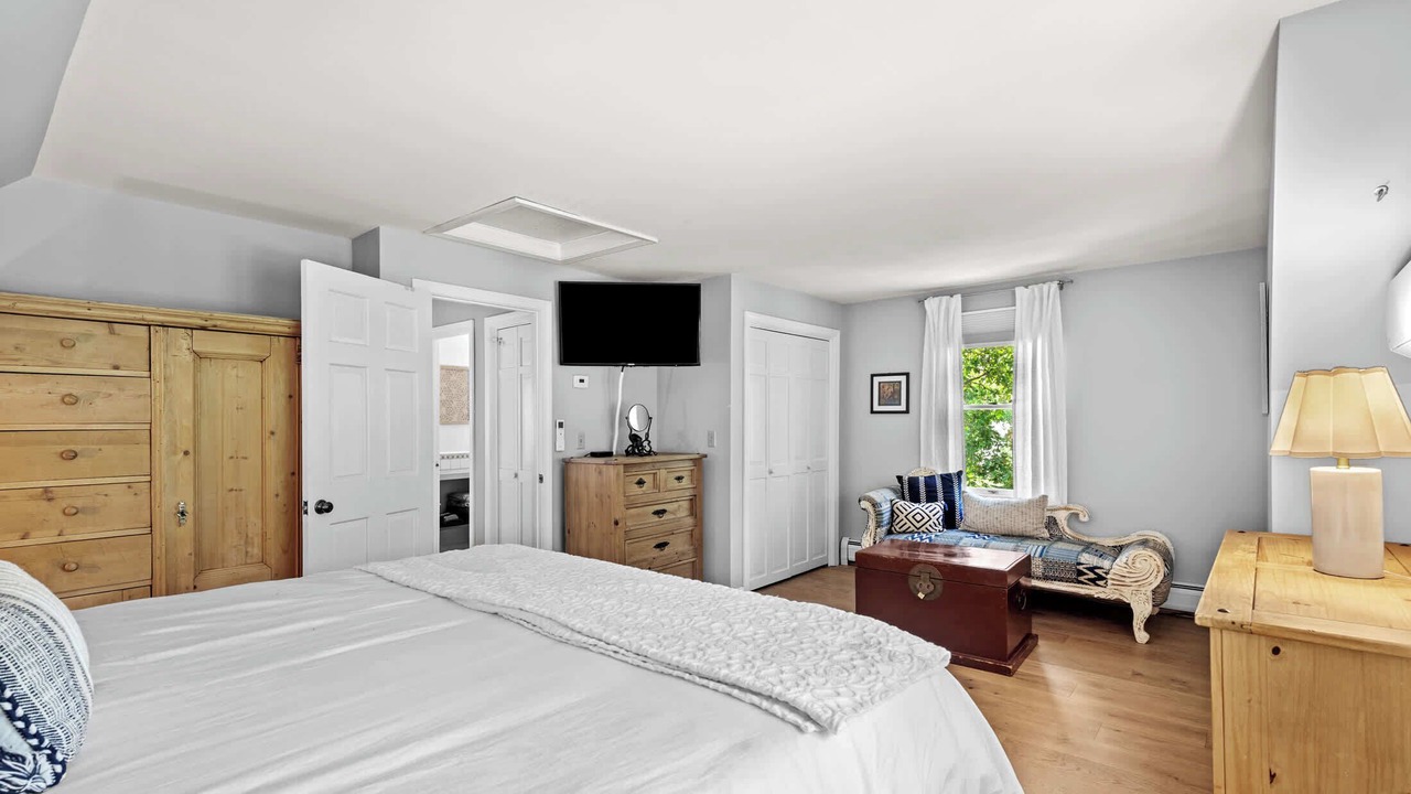 Photo of Bedroom in Eastham